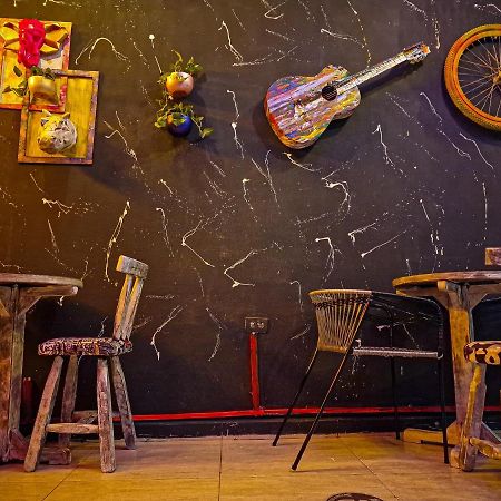 Urban Hostal Bar Bucaramanga Eksteriør bilde