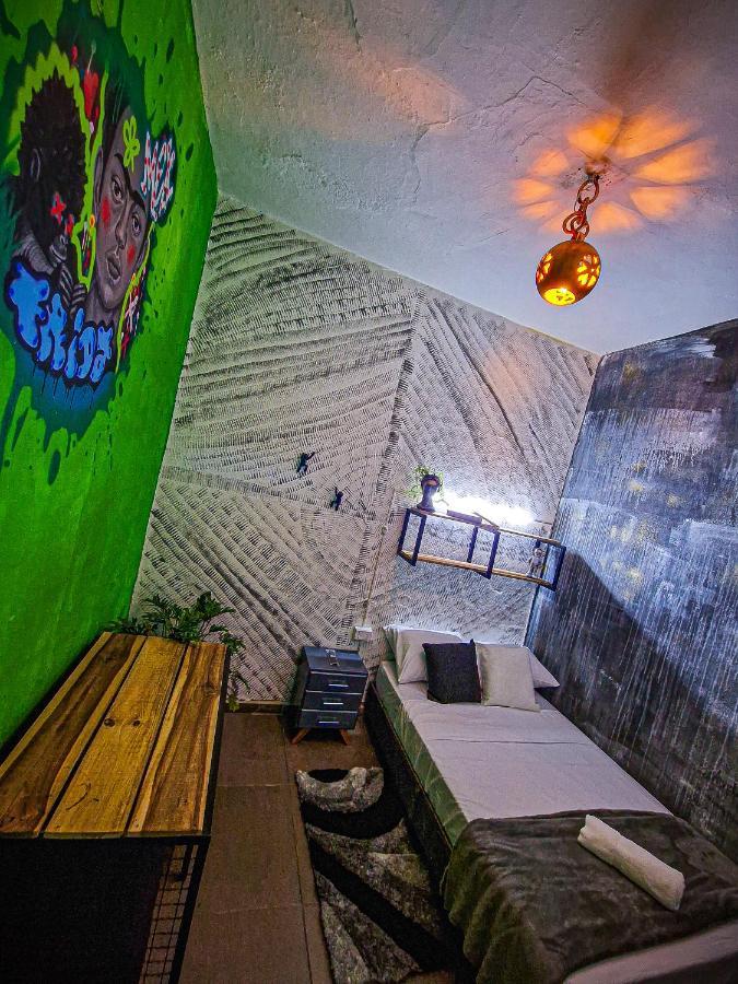 Urban Hostal Bar Bucaramanga Eksteriør bilde
