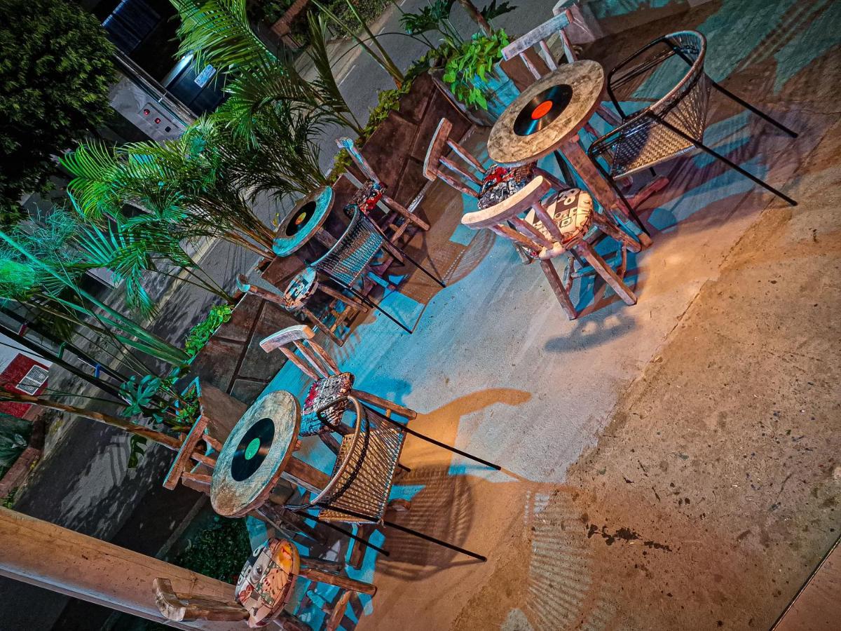 Urban Hostal Bar Bucaramanga Eksteriør bilde